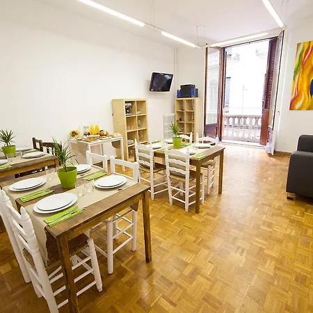 Casa de hóspedes In *